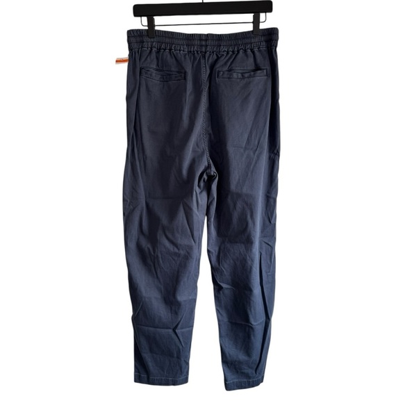 Faherty Essential Travel Pant Medium Navy - Picture 5 of 9